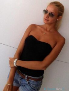 17d7afd5 1591796371 196 227x300