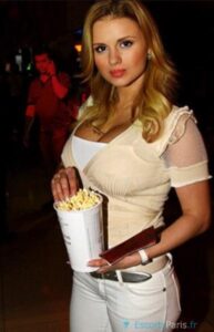 5152a342 1591795786 394 193x300