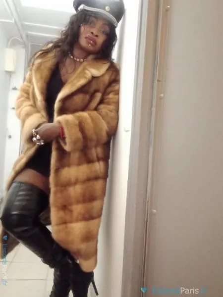 Black Coquine Black Coquine