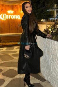 c7d78f58 1733672035 945 e 200x300