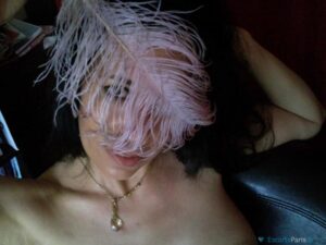 4859e640 1591791177 406 300x225