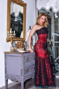 4e52adaf 1591694374 737 200x300