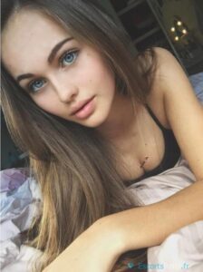 7204b275 1591694157 935 224x300