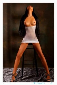 903ca7b7 1591796725 73 201x300