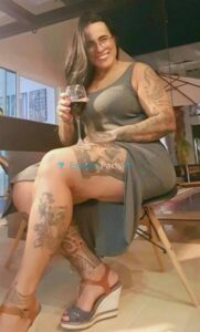 91662e49 1704129899 320 e 181x300