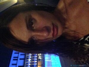 a85d14c1 1591693554 210 300x225