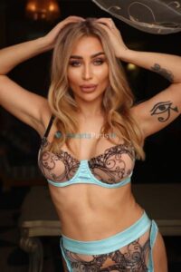 angel 1689338155 160 e 200x300