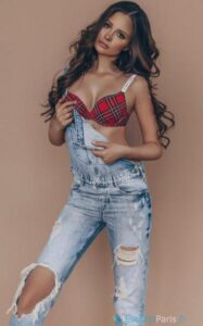 angel af 1627664997 643 e 187x300