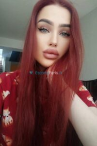 angelina 1681547773 420 e 200x300