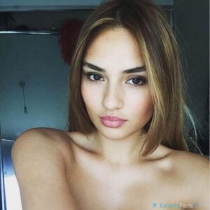 b5bdc0d7 1591693221 697 300x300