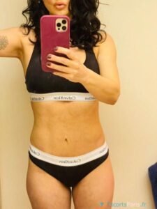 belle fille toute pour vous 1649844187 251 e 225x300