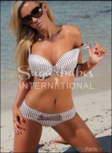 d697eccc 1591796146 986 221x300