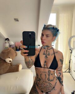 felicia ta faiblesse 1721002837 161 e 240x300