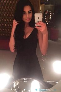 perfect girl 1592404750 306 e 197x300