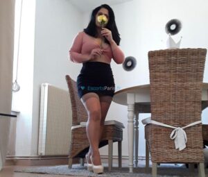 sophia mature 1705956759 235 e 300x255