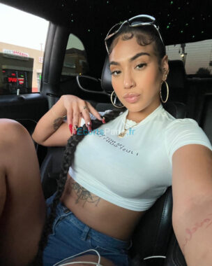 a989e2fe 7730 49ea bdde ebef3b8f4e40 304x380