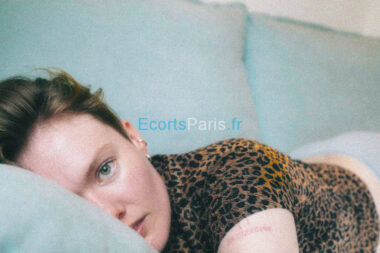 DSC0466 blur editing 380x253